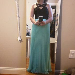 Ruby Rox Black and Mint Teal Pleated Maxi Dress